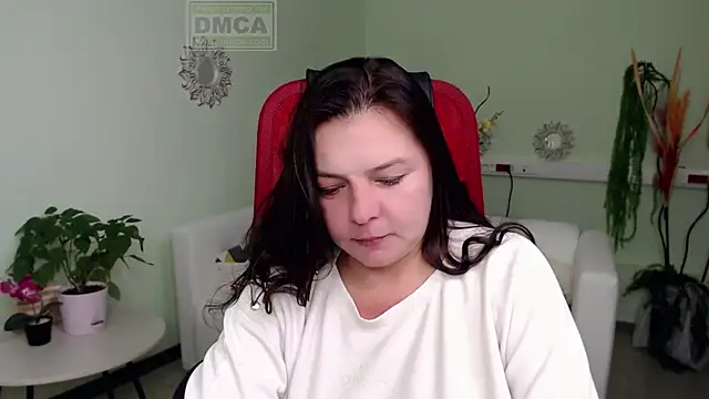 Lily flower7 online show from 10/02/25, 04:38