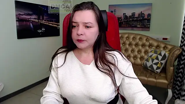 Lily flower7 online show from 02/22/26, 05:43