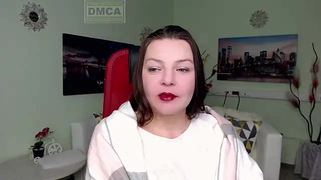 Lily flower7 online show from 12/15/25, 05:02