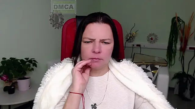 Lily flower7 online show from 09/26/25, 04:52