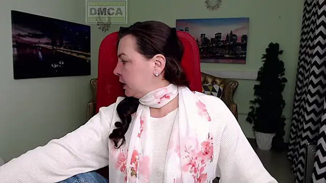 Lily flower7 online show from 04/19/26, 06:03