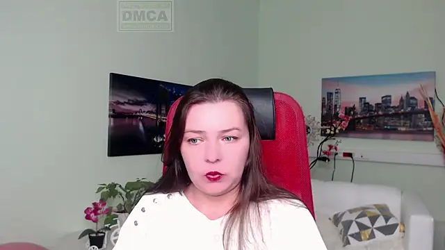 Lily flower7 online show from 11/25/25, 04:07