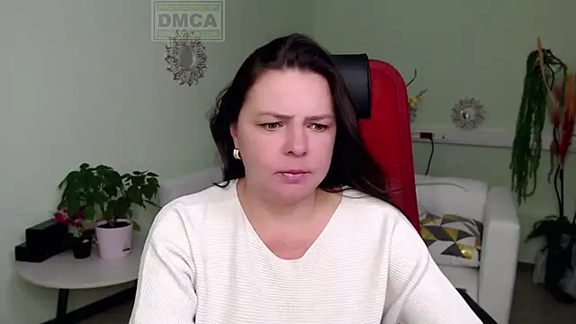 Lily flower7 online show from 10/16/25, 05:59