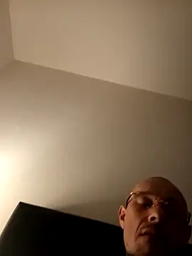 Guitccch online show from 04/09/26, 08:48