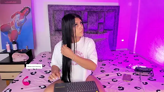 CandyRoxx1  online show from 03/23/26, 07:58