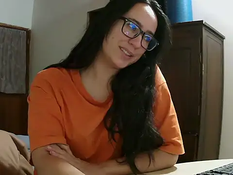 brittanycheeks online show from 10/29/25, 11:03