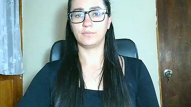 Snapshot of brittanycheeks chatting on 05/19/26, 01:56 brittanycheeks online show from 05/19/26, 01:56