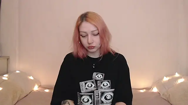 Emily hardcore online show from 05/05/26, 10:24