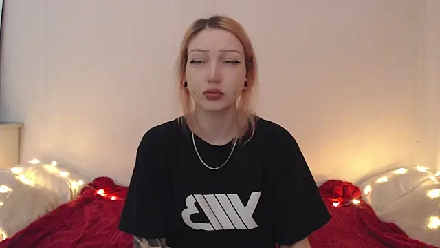 Emily hardcore online show from 05/28/26, 06:47