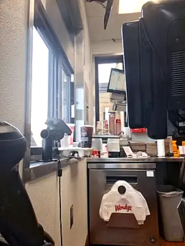 Snapshot of samone9 chatting on 03/12/25, 07:25 samone9 online show from 03/12/25, 07:25