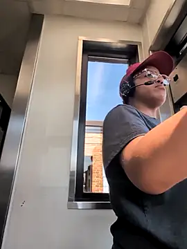 samone9 online show from 04/12/26, 03:48