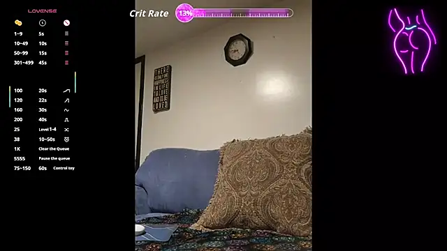 Snapshot of samone9 chatting on 10/13/25, 12:34 samone9 online show from 10/13/25, 12:34