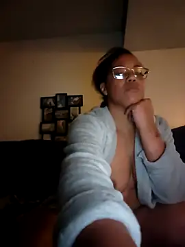 samone9 online show from 11/21/25, 05:50