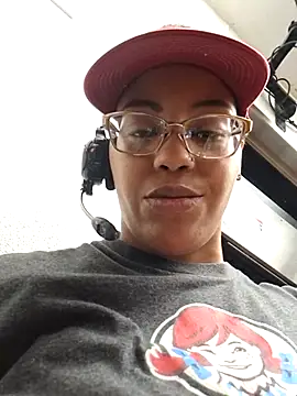 Snapshot of samone9 chatting on 03/07/25, 12:15 samone9 online show from 03/07/25, 12:15