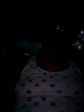 Snapshot of samone9 chatting on 09/13/25, 12:10 samone9 online show from 09/13/25, 12:10