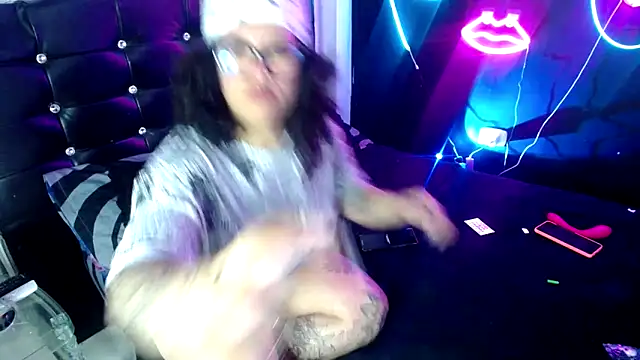 curvy cutie online show from 05/29/26, 04:29