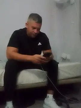 antonioM84 online show from 11/26/25, 06:52