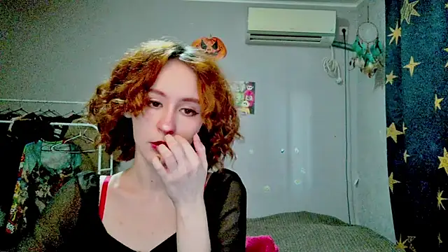 JoannaTompson online show from 04/26/26, 01:47