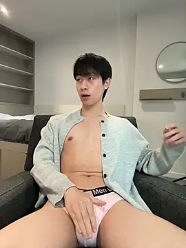 Rainbow967 online show from 04/14/26, 02:44