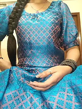 Snapshot of Ruchi-34 chatting on 05/03/26, 07:28 Ruchi-34 online show from 05/03/26, 07:28