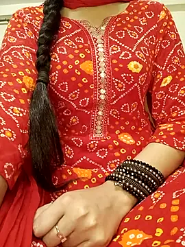 Snapshot of Ruchi-34 chatting on 07/11/26, 09:15 Ruchi-34 online show from 07/11/26, 09:15