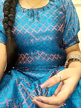 Snapshot of Ruchi-34 chatting on 05/31/26, 08:31 Ruchi-34 online show from 05/31/26, 08:31