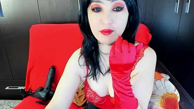 DaisyMun online show from 04/12/26, 04:16