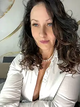 Katie-n online show from 07/25/26, 04:20