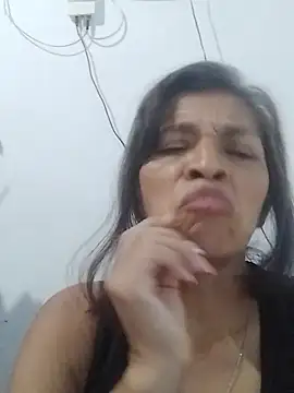 Snapshot of soltrinidad chatting on 10/01/25, 11:19 soltrinidad online show from 10/01/25, 11:19