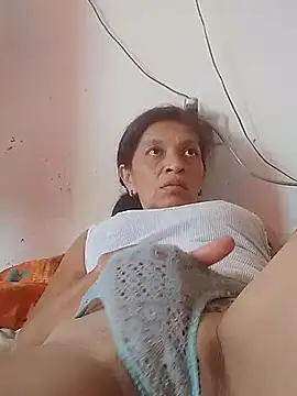 soltrinidad online show from 11/29/25, 06:30