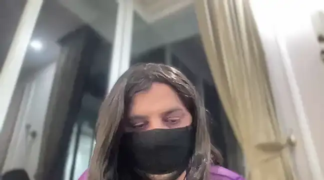 Snapshot of slavekinky001 chatting on 02/24/25, 07:41 slavekinky001 online show from 02/24/25, 07:41