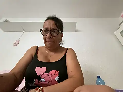 sweeviolet online show from 07/17/26, 07:05