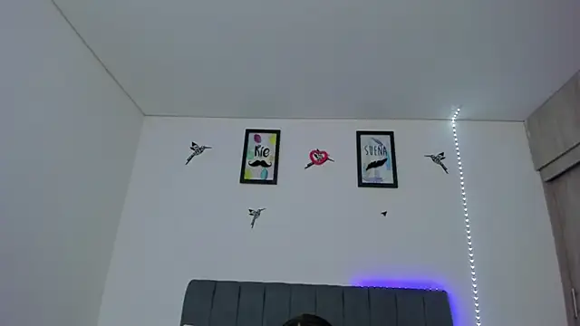 im sarah34 online show from 03/25/26, 03:11