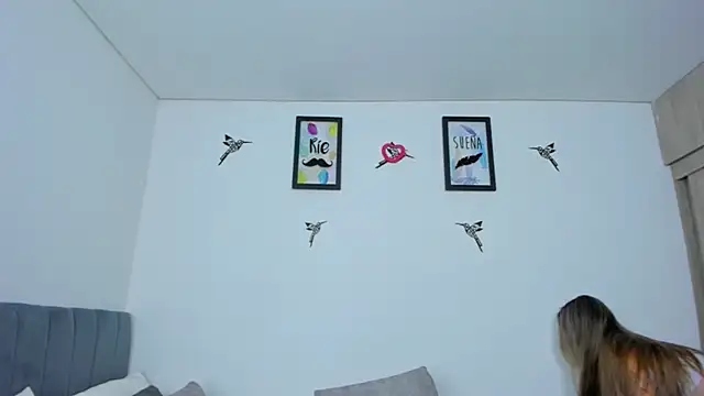 im sarah34 online show from 11/18/25, 10:02