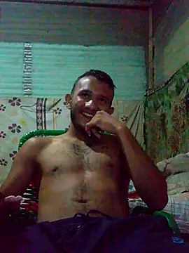 Snapshot of brayan7132 chatting on 06/20/26, 04:17 brayan7132 online show from 06/20/26, 04:17