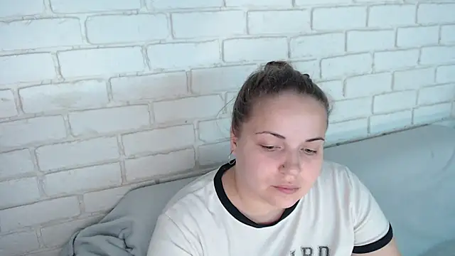 Crazyy girl  online show from 11/02/25, 03:28