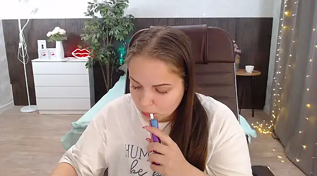 Snapshot of Crazyy_girl_ chatting on 03/02/25, 11:41 Crazyy girl online show from 03/02/25, 11:41
