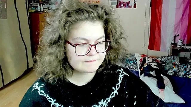 Sashy Way online show from 10/31/25, 10:45