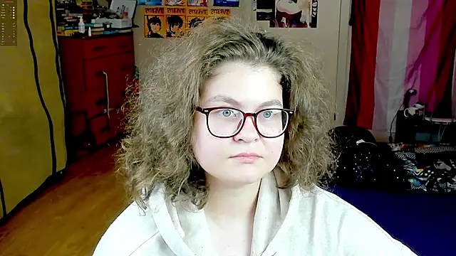 Sashy Way online show from 10/23/25, 09:24