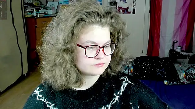 Sashy Way online show from 10/24/25, 10:58