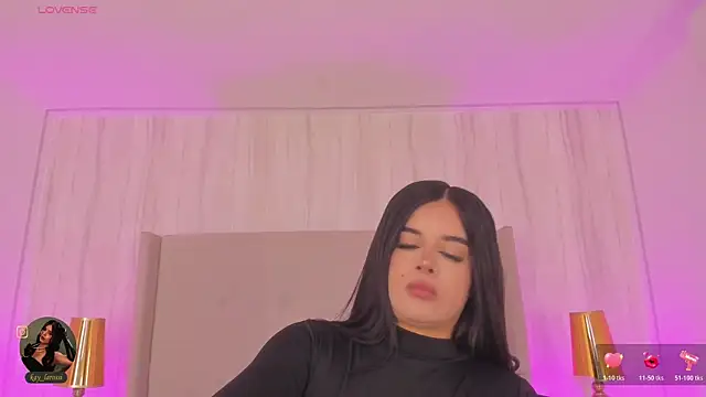 kaylarossi online show from 05/14/26, 07:44