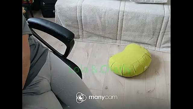 lolacharlyxh online show from 11/11/25, 12:11