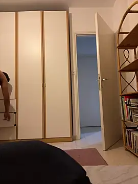 vinzpnr210 online show from 01/30/25, 02:47