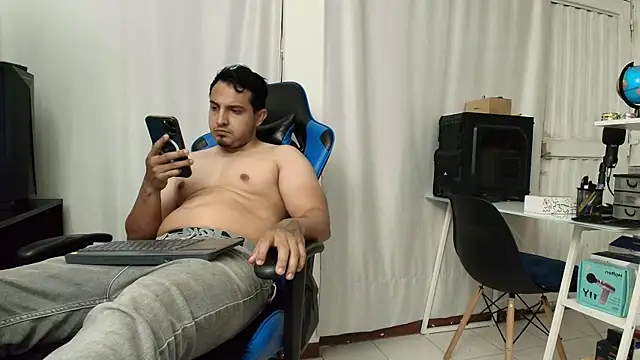 hott dicks online show from 04/07/26, 11:28