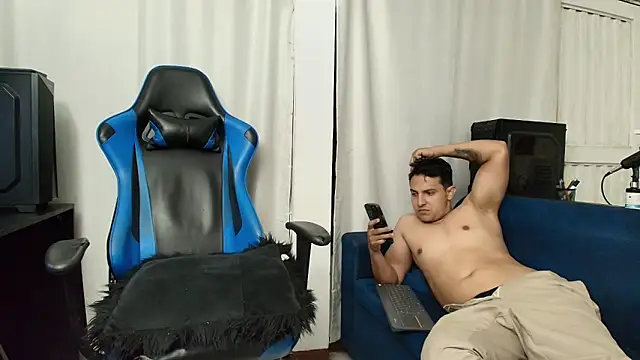 hott dicks online show from 08/05/26, 01:10