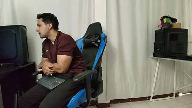 hott dicks online show from 03/31/26, 10:01