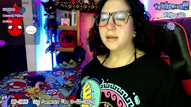 Snapshot of Bigsexycat chatting on 02/19/25, 06:11 Bigsexycat online show from 02/19/25, 06:11
