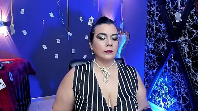 martina foxy  online show from 10/24/25, 12:26