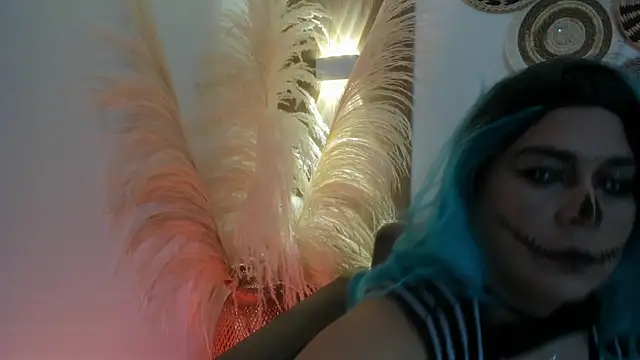 martina foxy  online show from 10/31/25, 12:46