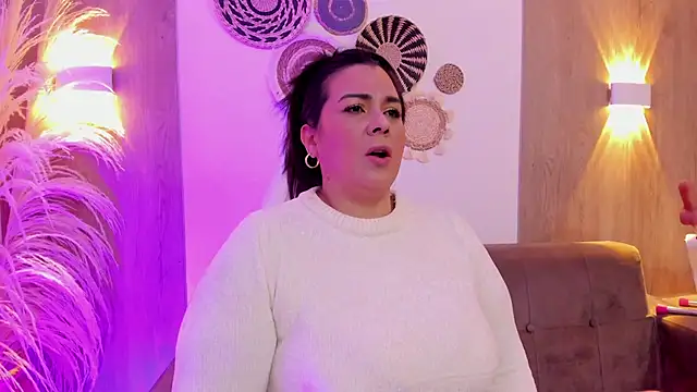 martina foxy  online show from 11/29/25, 12:16